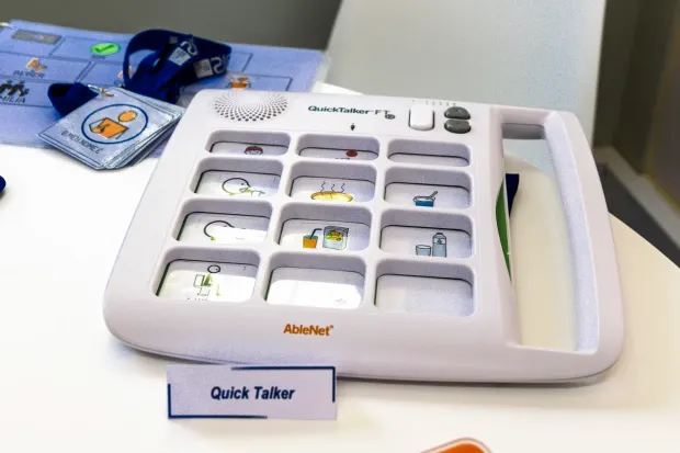 Dispositivo de comunicação aumentativa QuickTalker FT